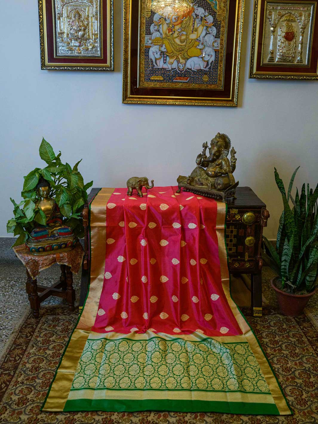 Raspberry Pink Pure Katan Silk Handloom Banarasi Saree