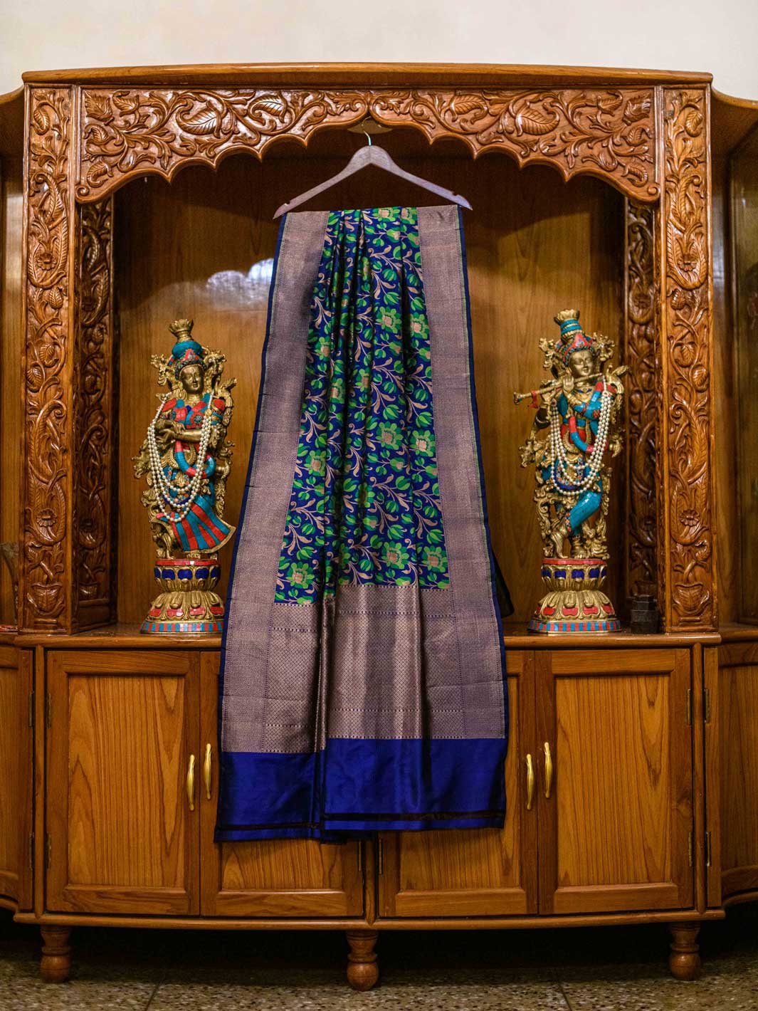 Neavy Blue Pure Katan Silk Banarasi Handloom Saree